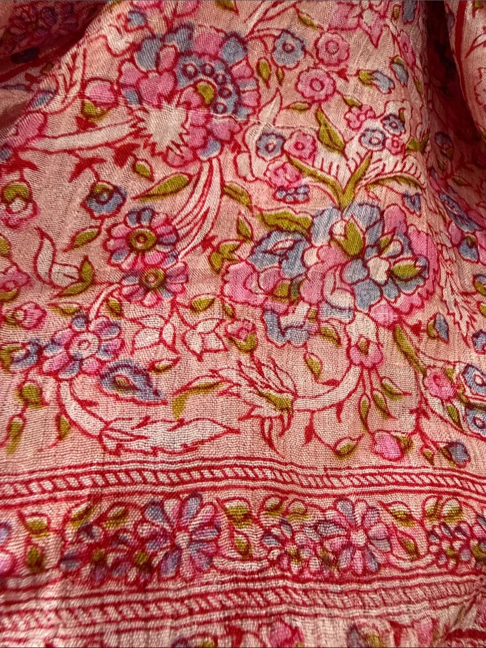Vintage Delicate Pink Floral Silk Scarf 🧣 Hand Rolled edges 30”x34”